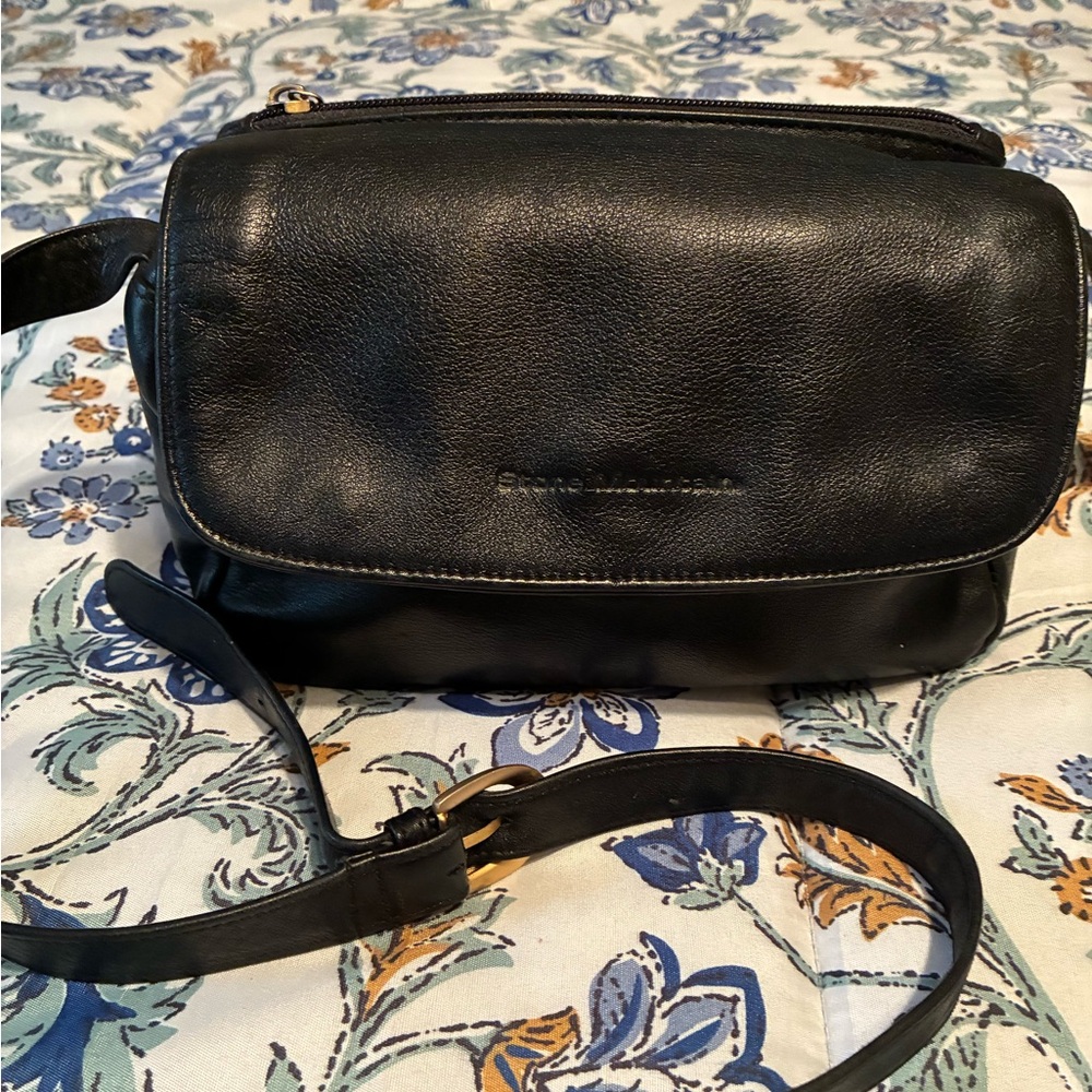 Stone Mountain Accessories Black Crossbody Bag